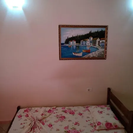 Ferienhaus Toni Himarë